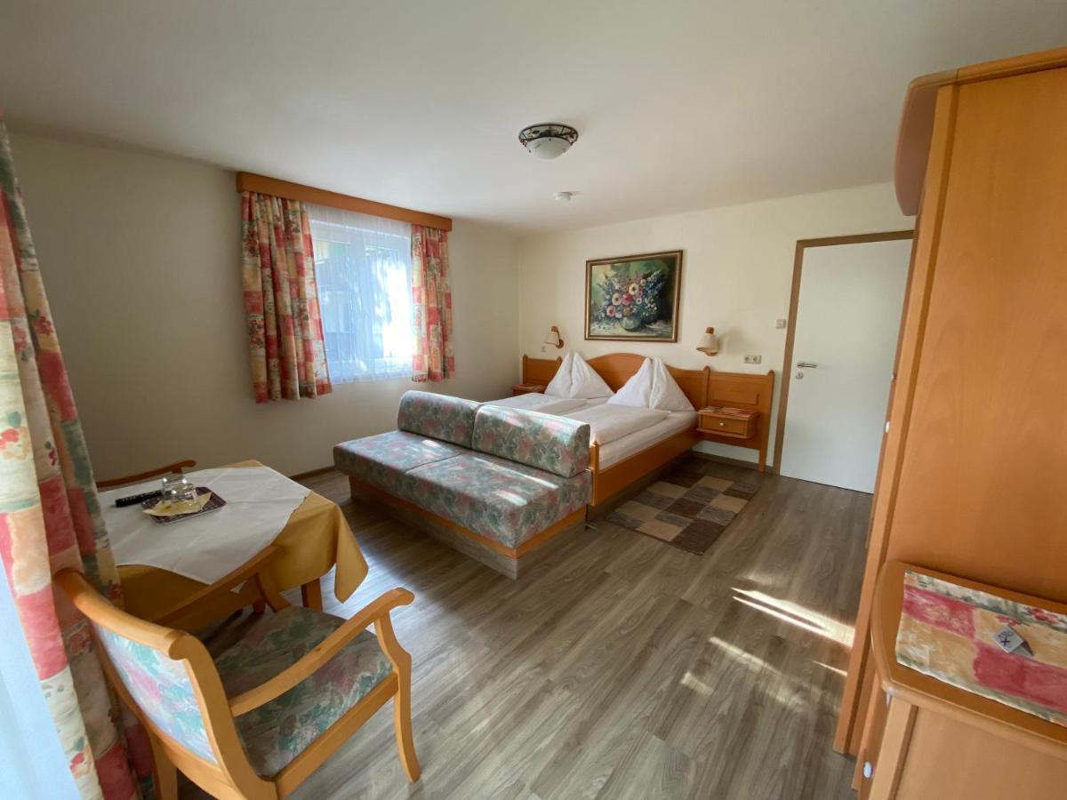 Double Room with Balcony,1111611459:JPEG