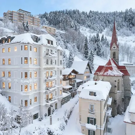 Residenz Boutique Suites-2